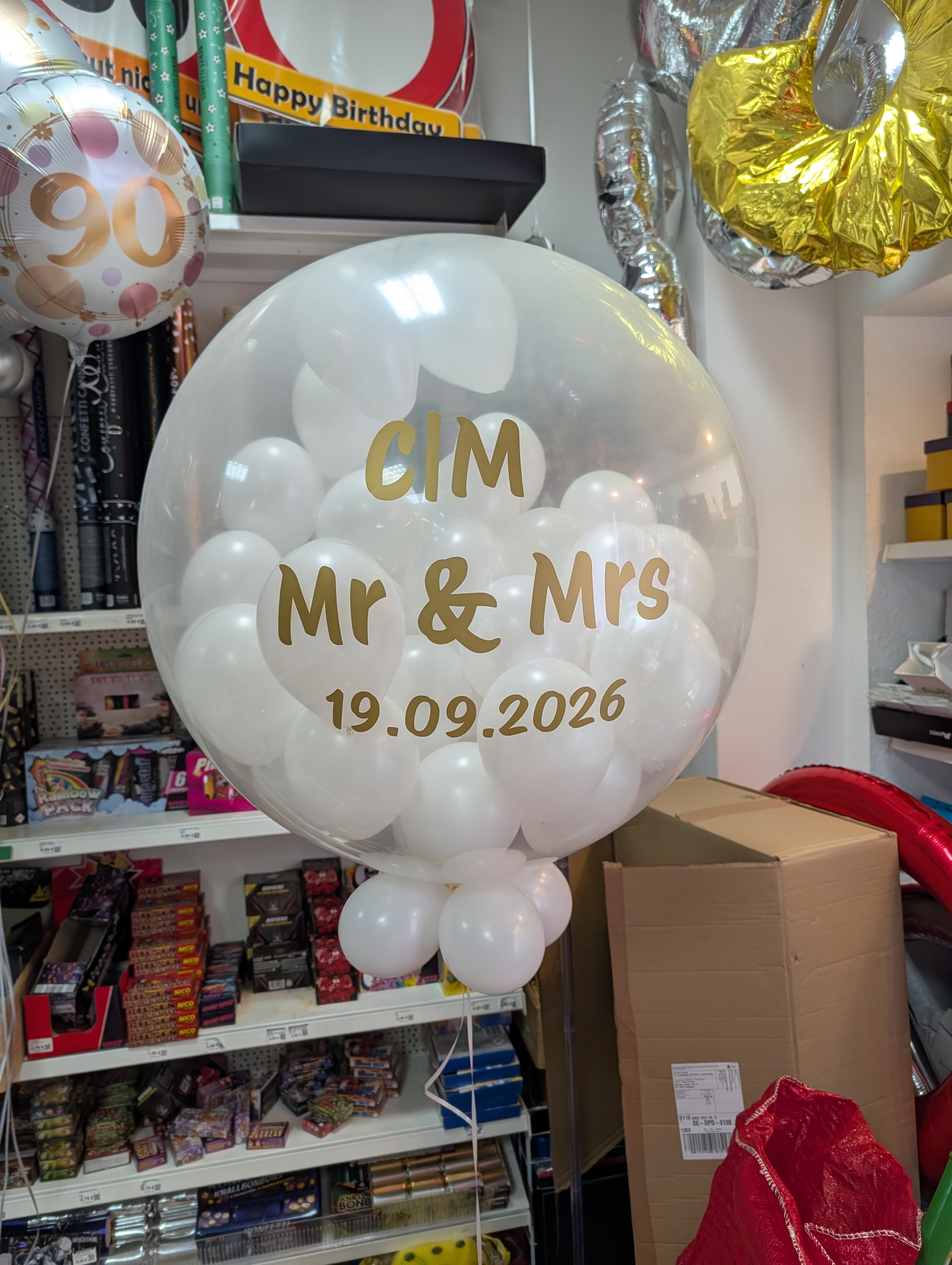 Explosionsballon für eine Hochzeit